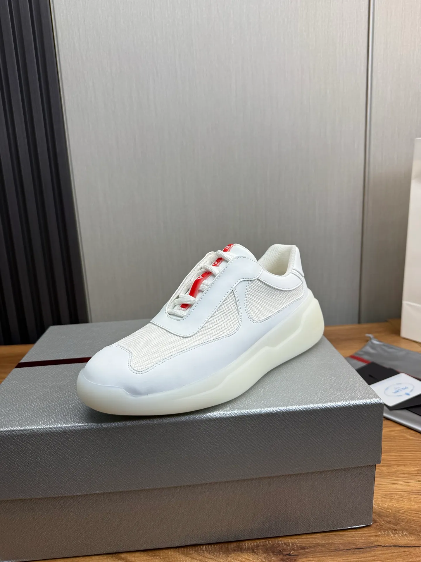 Men's shoes 💰600💰 [PRADA] New models synchronized with the official website, high-quality shipments ✔️Best sellers🔥 Original cowhide + cowhide lining, 1🆚1 replica, original sole, 38-45 (men's 45 is custom-made and cannot be returned or exchanged)